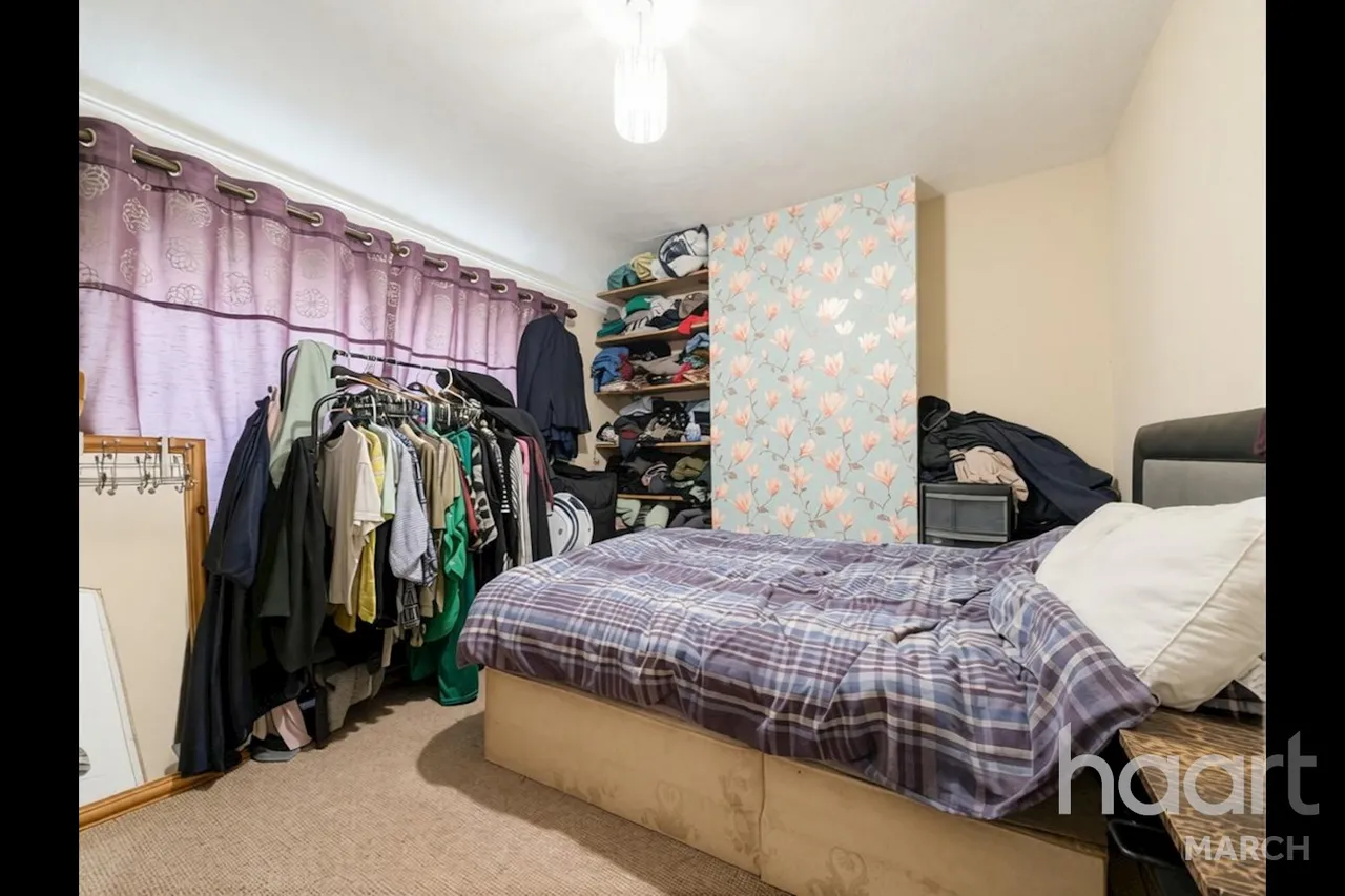 Burnsfield Estate, Chatteris, PE16, photo 11