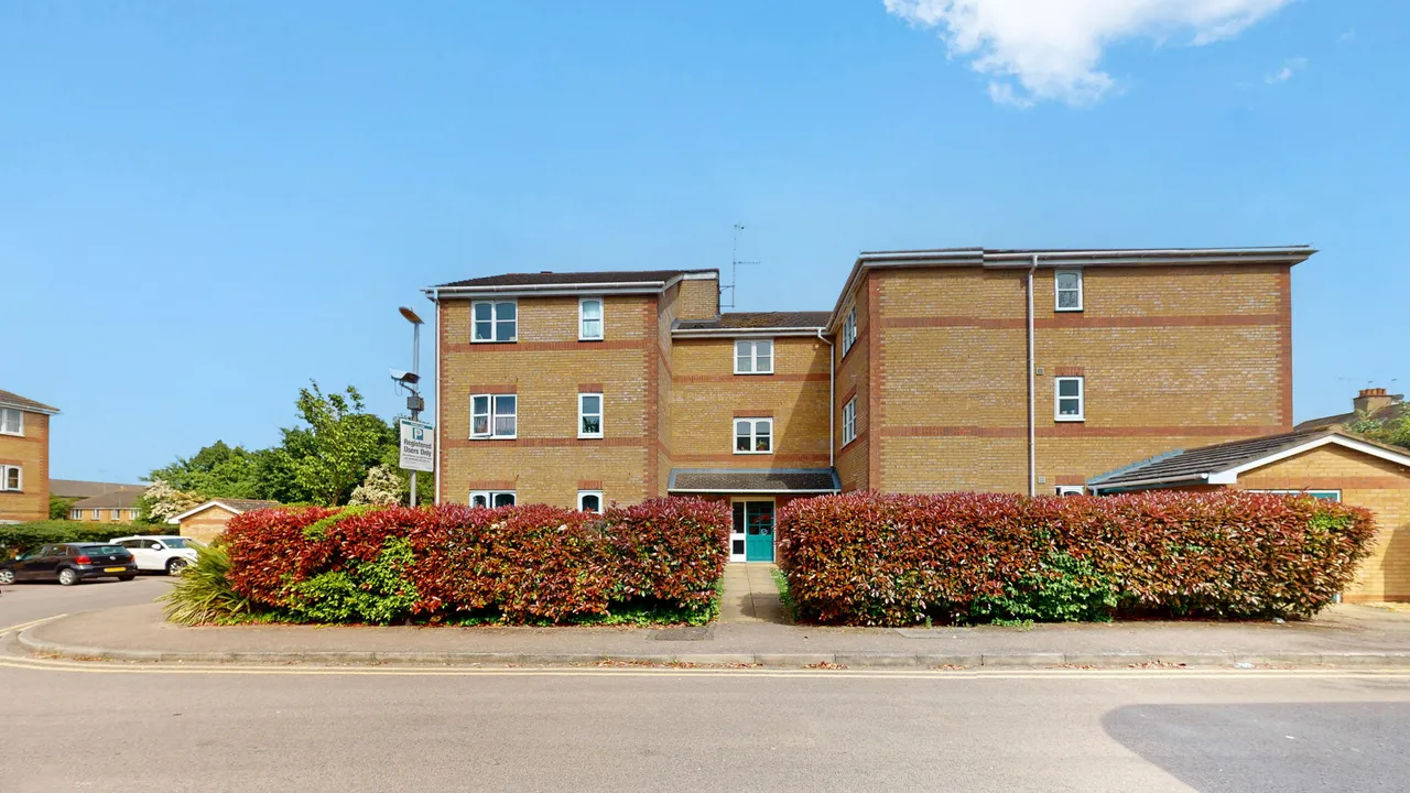 1 bed property to rent, Upton Close, London, NW2