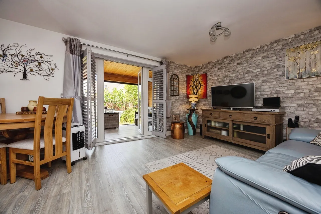 Brickwork Avenue, Liphook, GU30, photo 2