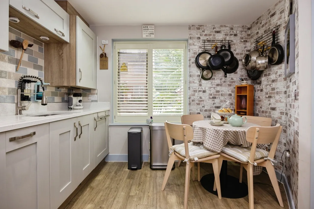 Brickwork Avenue, Liphook, GU30, photo 13