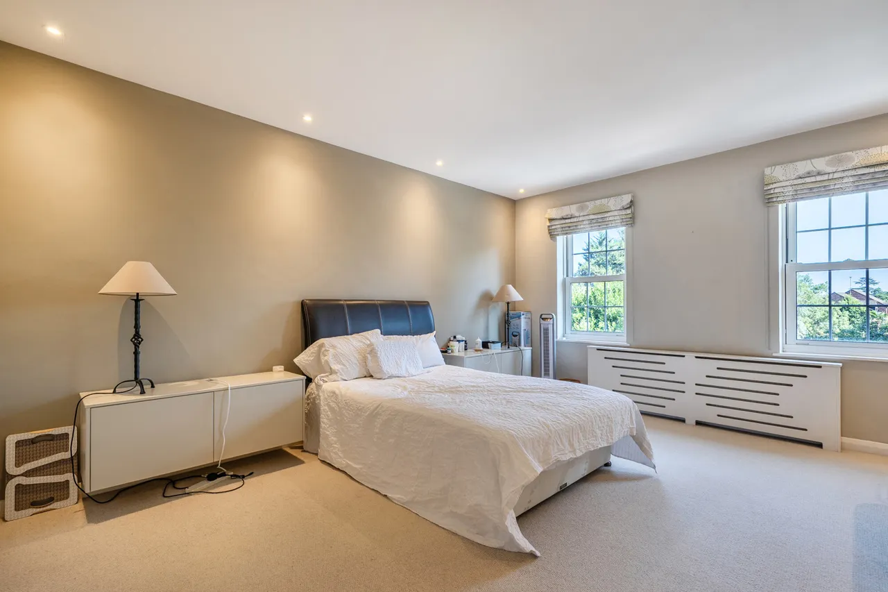 Rising Hill Close, Northwood, HA6, photo 9
