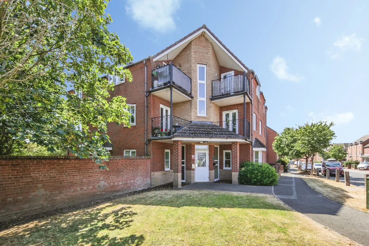 Spruce Road, Nuneaton, CV10, photo 20
