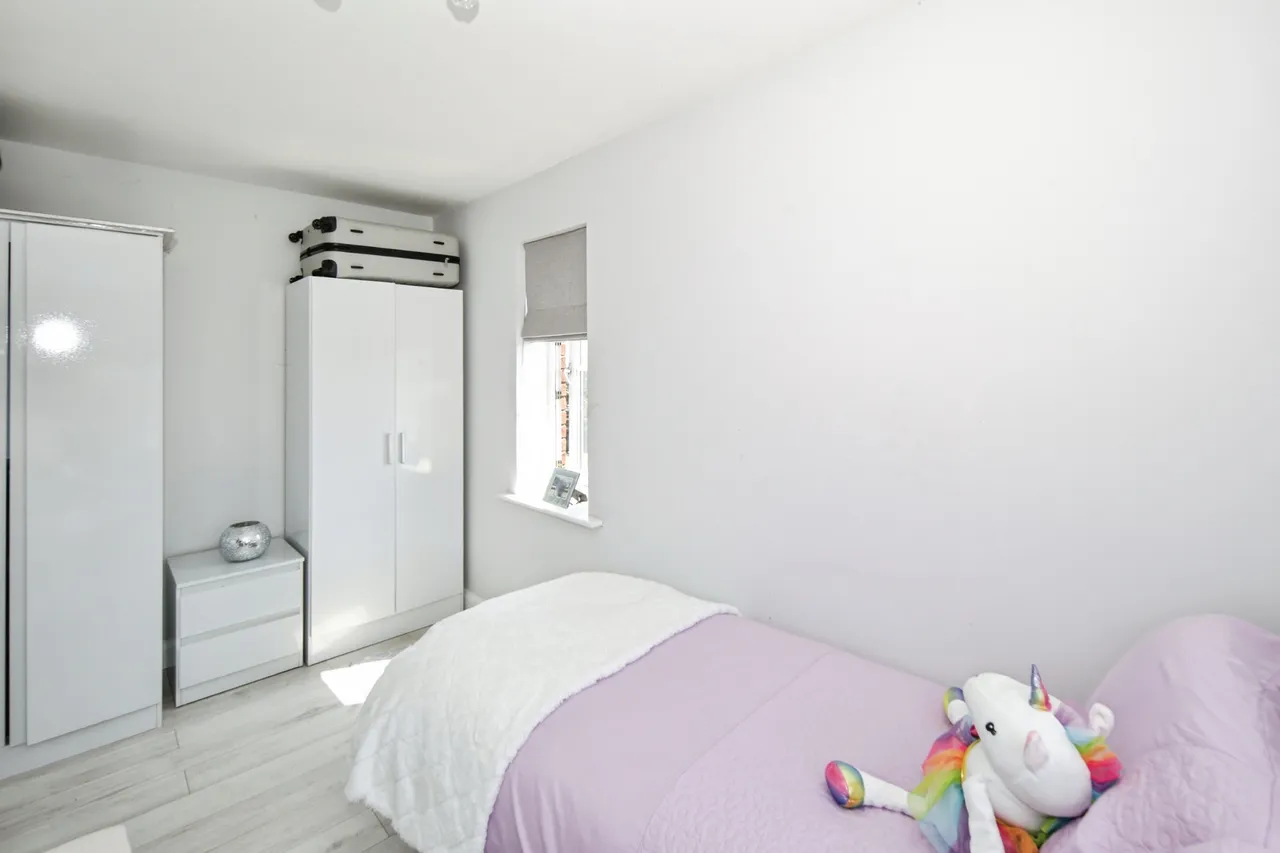 Spruce Road, Nuneaton, CV10, photo 15