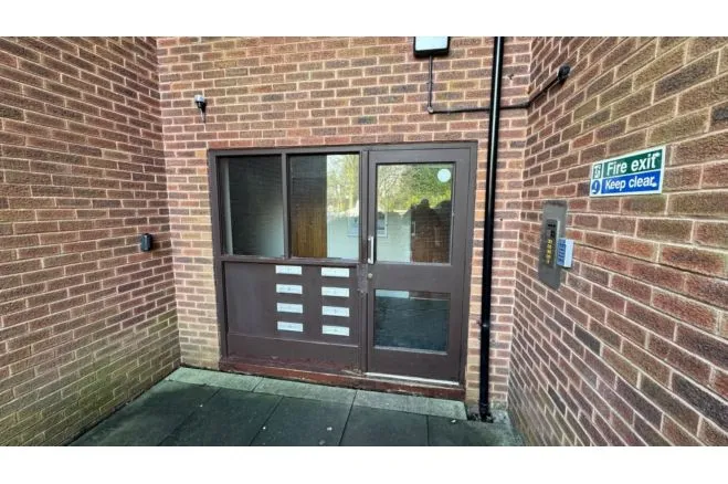 St. Marys Hall Road, Manchester, photo 2