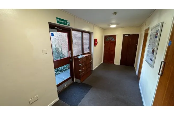 St. Marys Hall Road, Manchester, photo 4