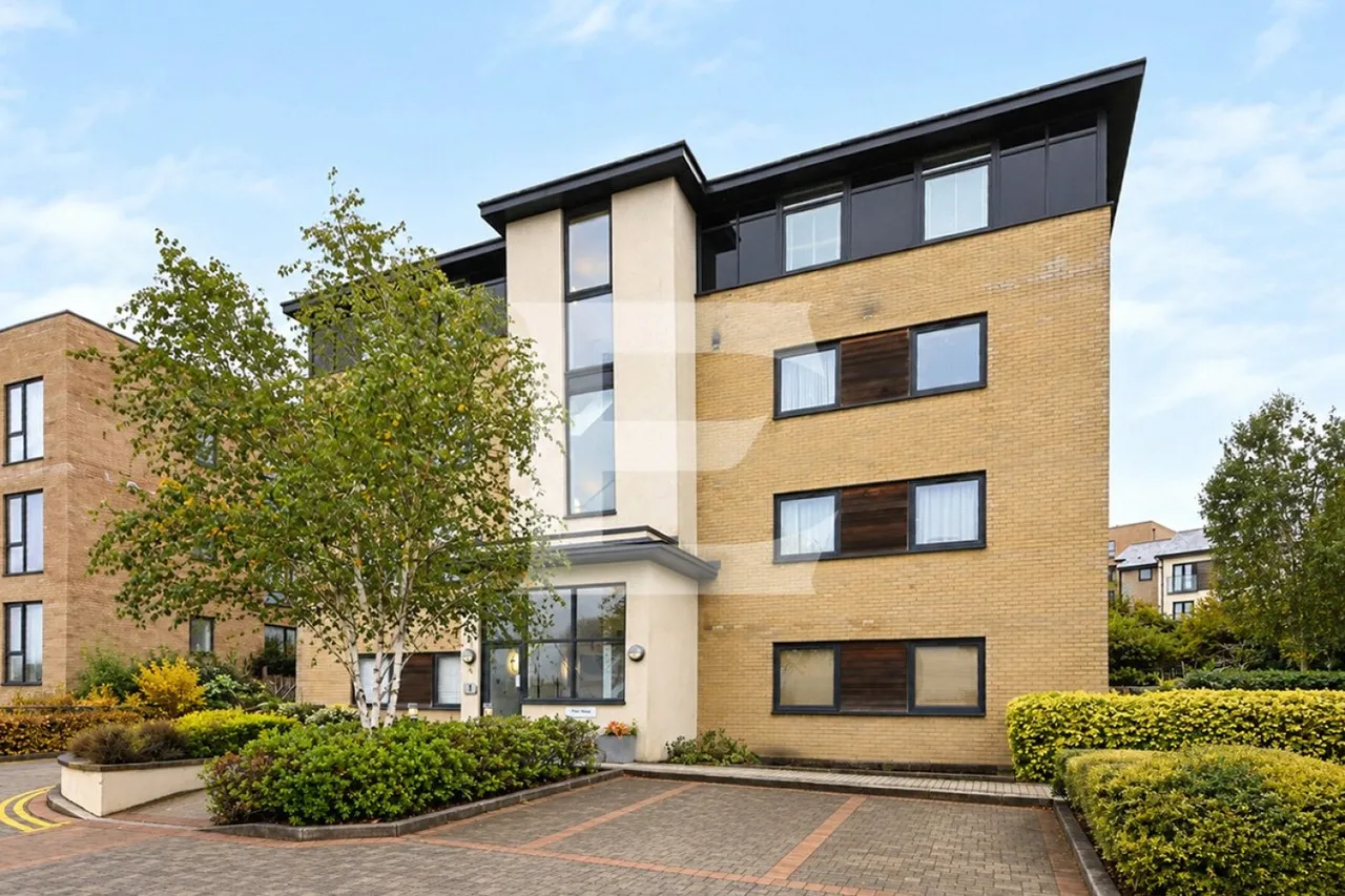 Peacock Close, Mill Hill, NW7, photo 16