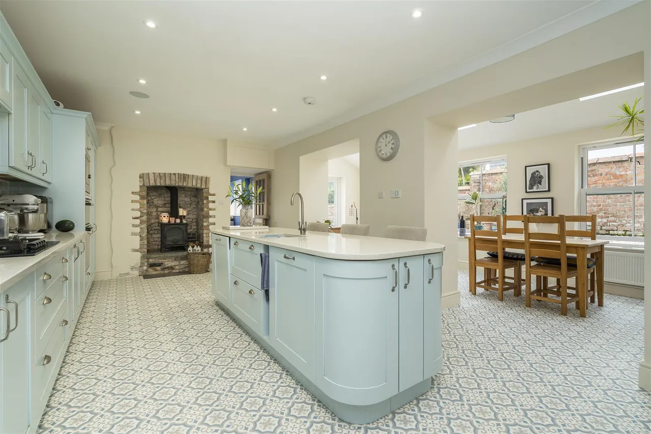 Chapel Hill, Truro, photo 8