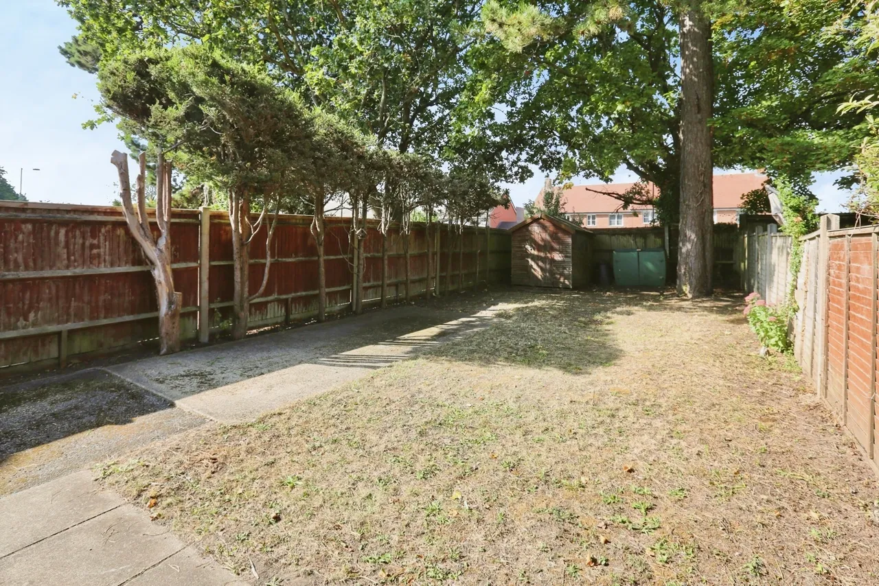 Woolwich Close, Bursledon, SO31, photo 15