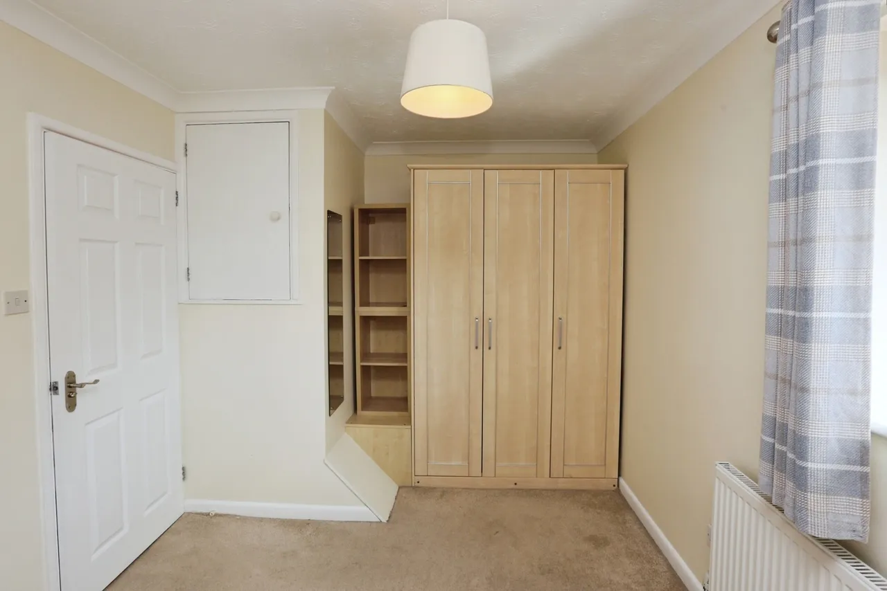 Woolwich Close, Bursledon, SO31, photo 13