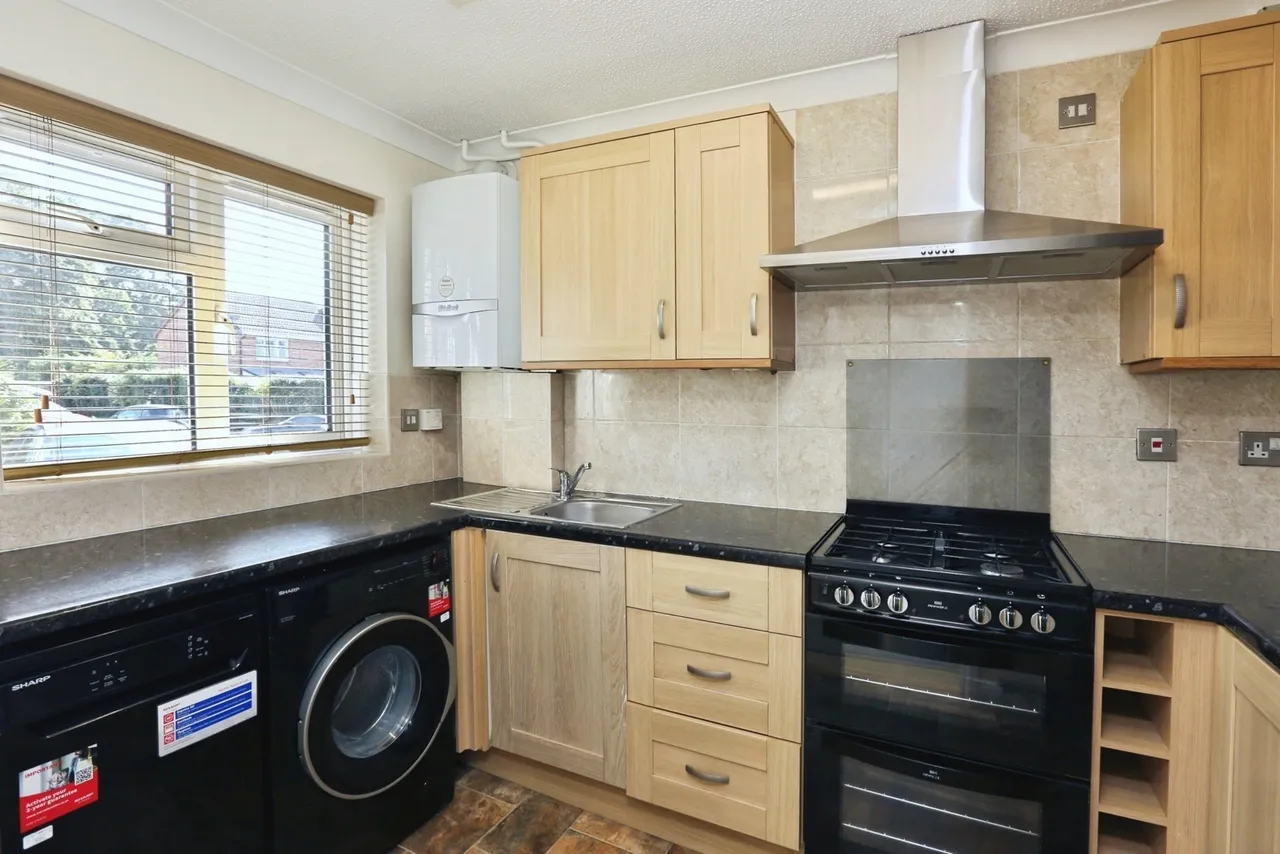 Woolwich Close, Bursledon, SO31, photo 6