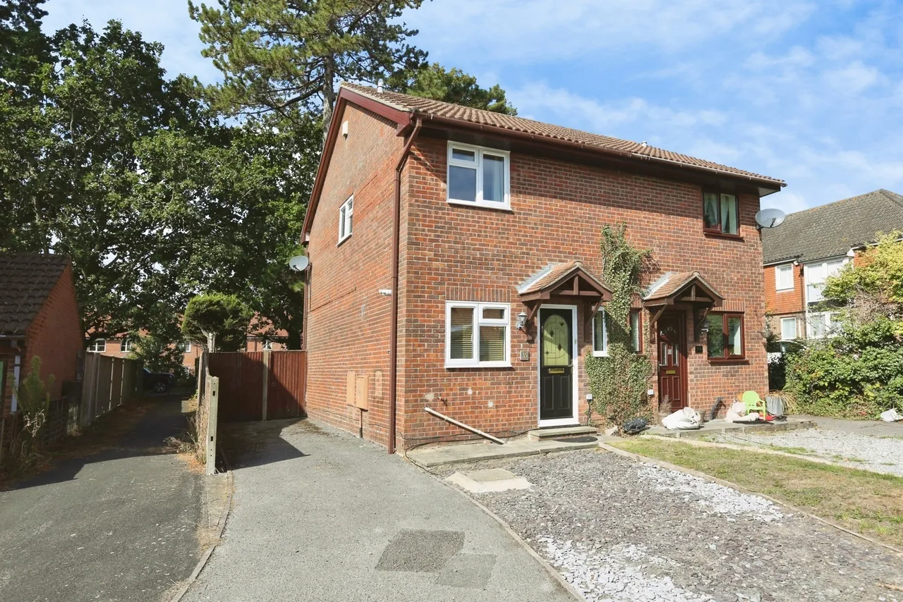 Woolwich Close, Bursledon, SO31, photo 16