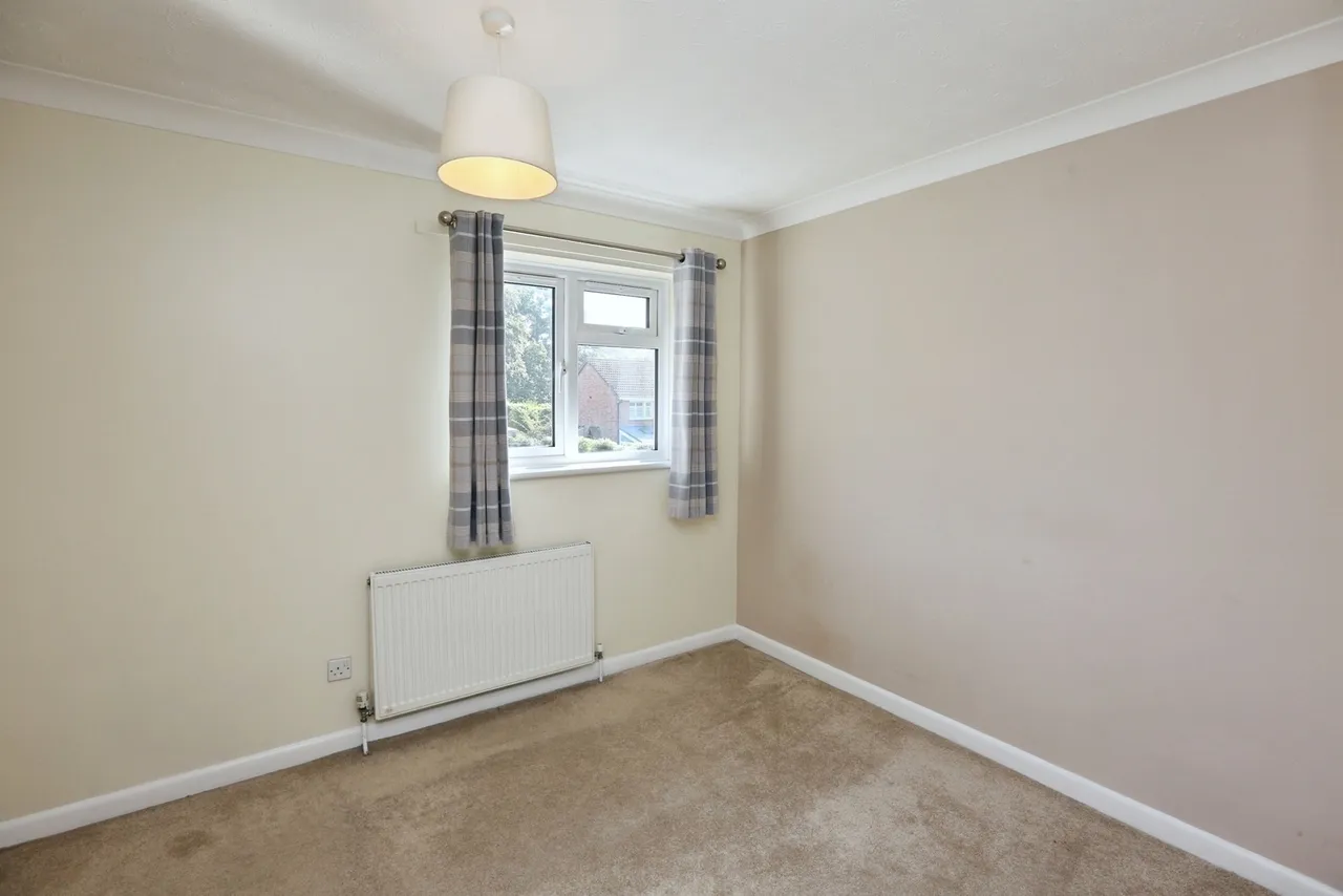 Woolwich Close, Bursledon, SO31, photo 12