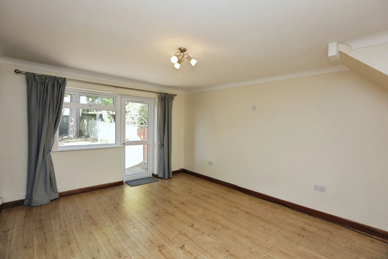 Woolwich Close, Bursledon, SO31, photo 8