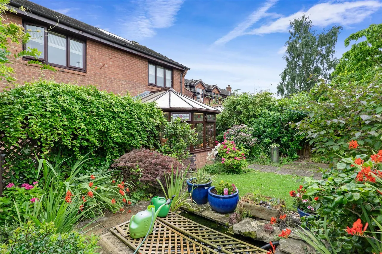 St. James Close, Harvington, WR11, photo 15