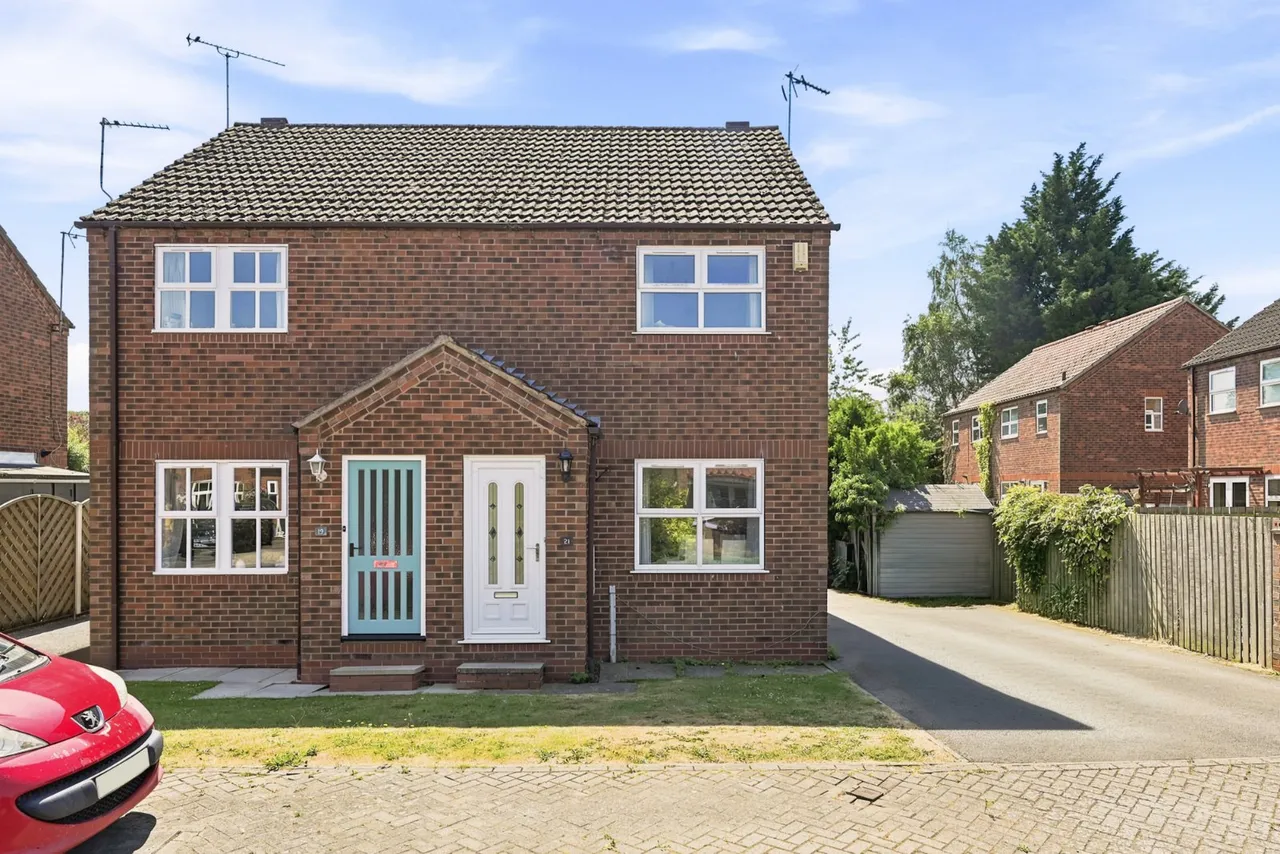 3 bed house for sale, Riverside Close, Elvington, YO41