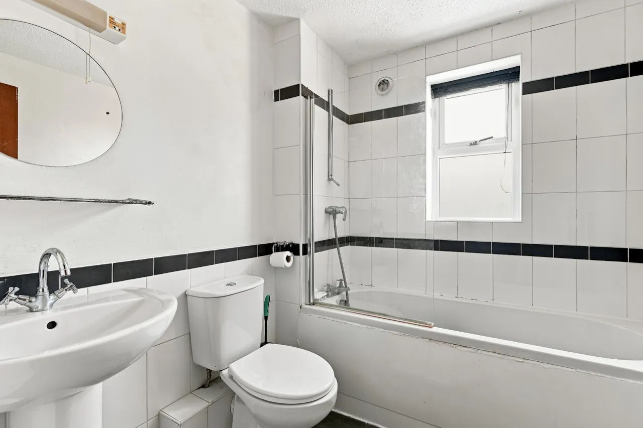 Riverside Close, Elvington, YO41, photo 11