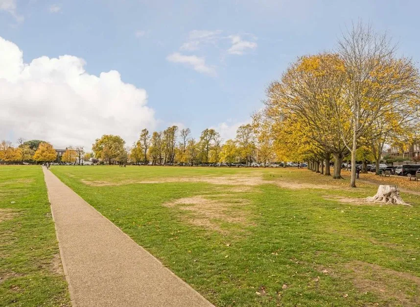 Paved Court, Richmond, TW9, photo 5