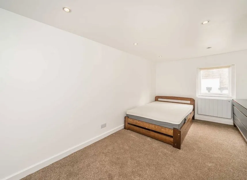 Paved Court, Richmond, TW9, photo 4