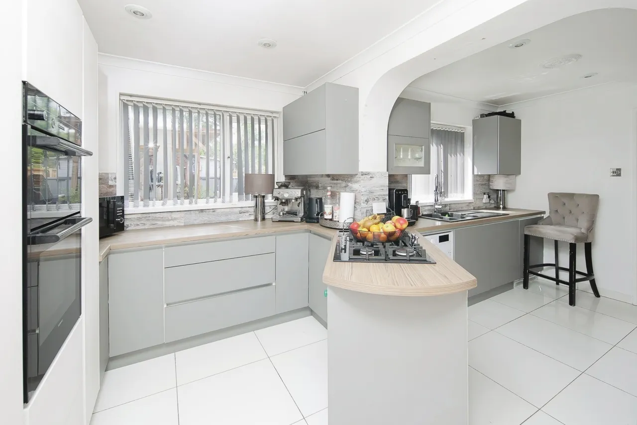 Digby Drive, Birmingham, West Midlands, B37, photo 3