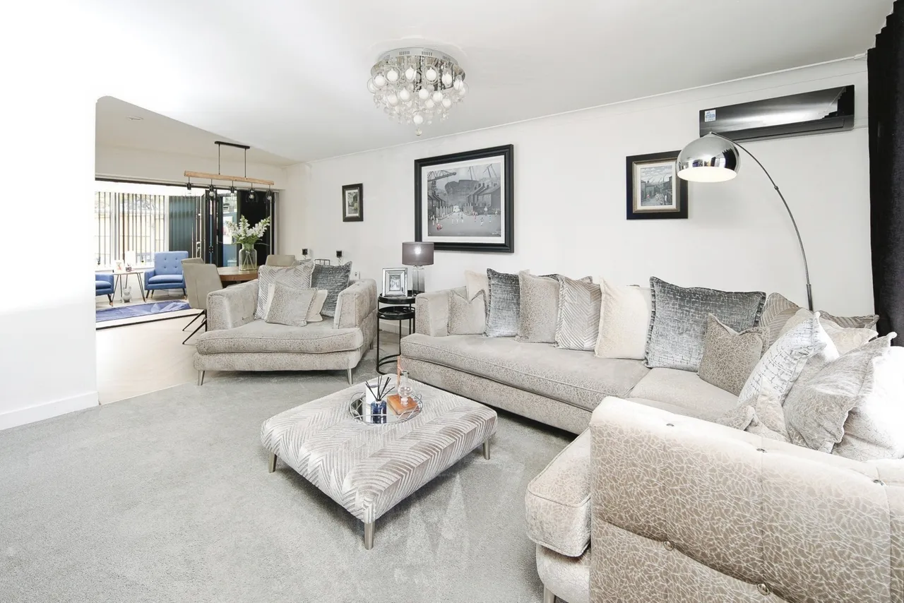 Digby Drive, Birmingham, West Midlands, B37, photo 2