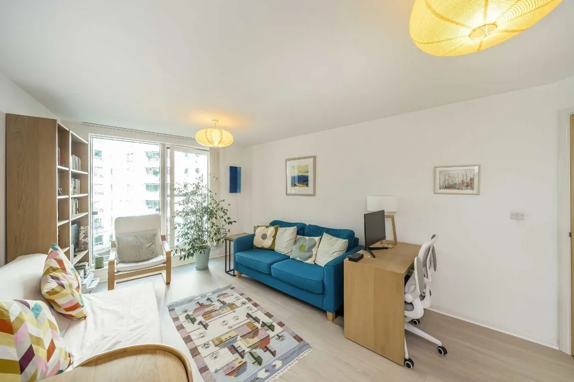 1 bed flat for sale — St. George Wharf, Vauxhall