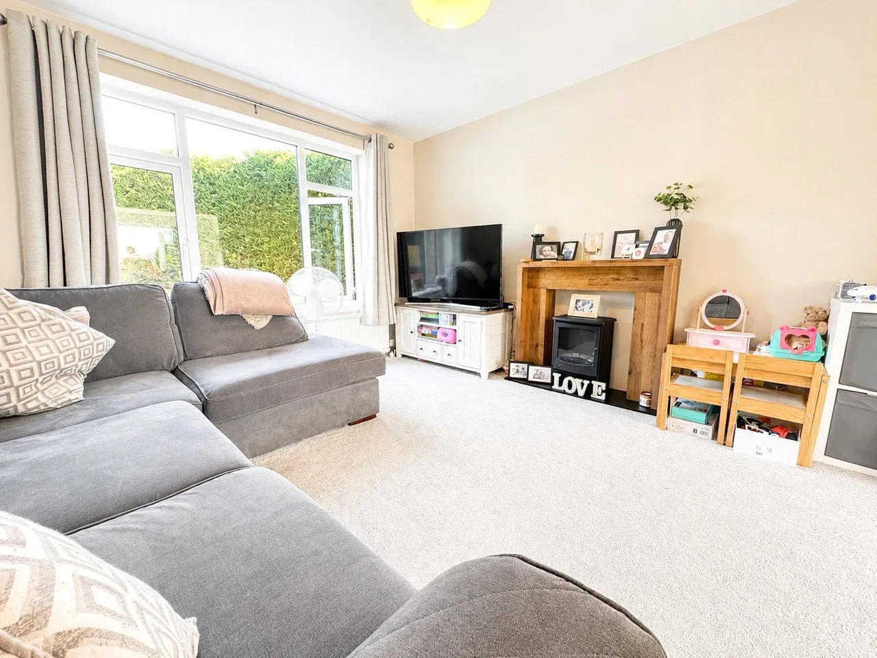 Hornsea Road, STOCKPORT, Cheshire, SK2, photo 2