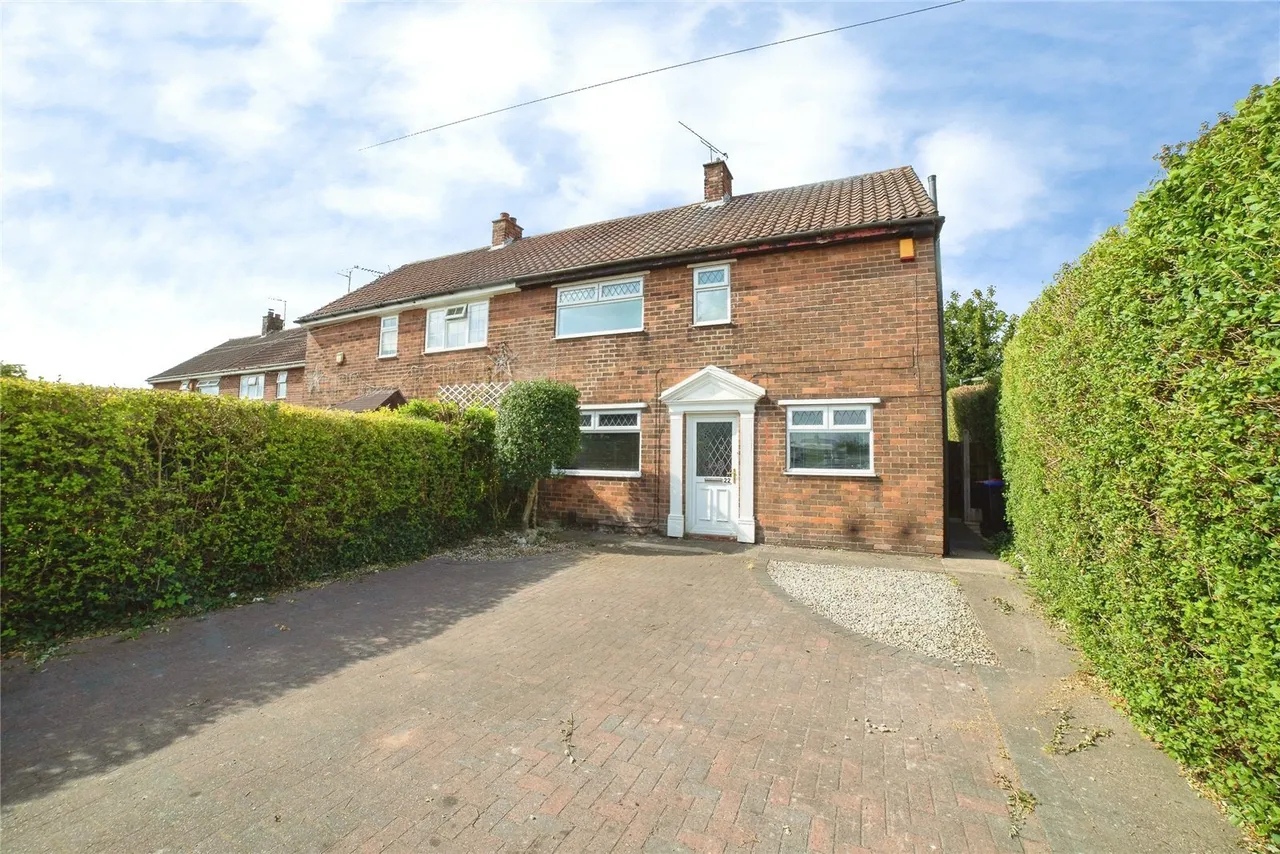 3 bed house for sale, Eastfield Side, Sutton-in-Ashfield, NG17
