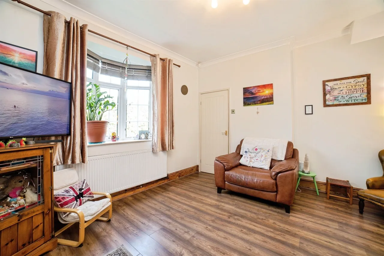 Chesterfield Road, Pleasley, NG19, photo 6