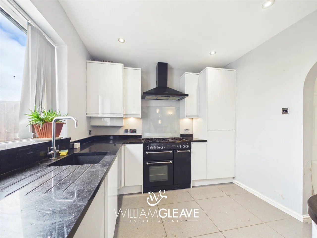 Kings Avenue, Llandudno, Conwy, LL30 2BQ, photo 8