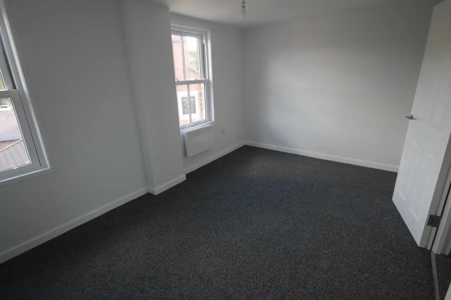 Oxford Street, Oakengates, photo 4