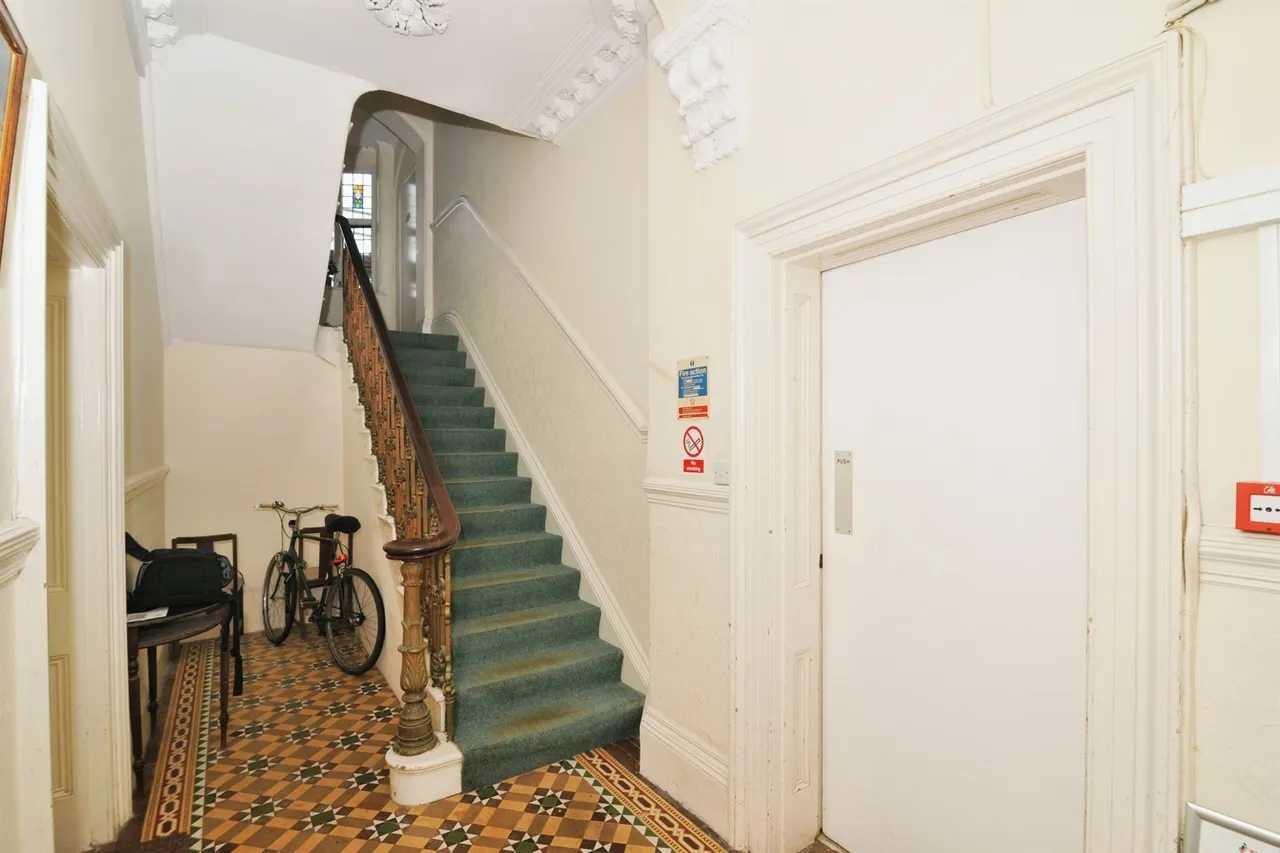 Upper Maze Hill, St. Leonards-On-Sea, TN38, photo 11