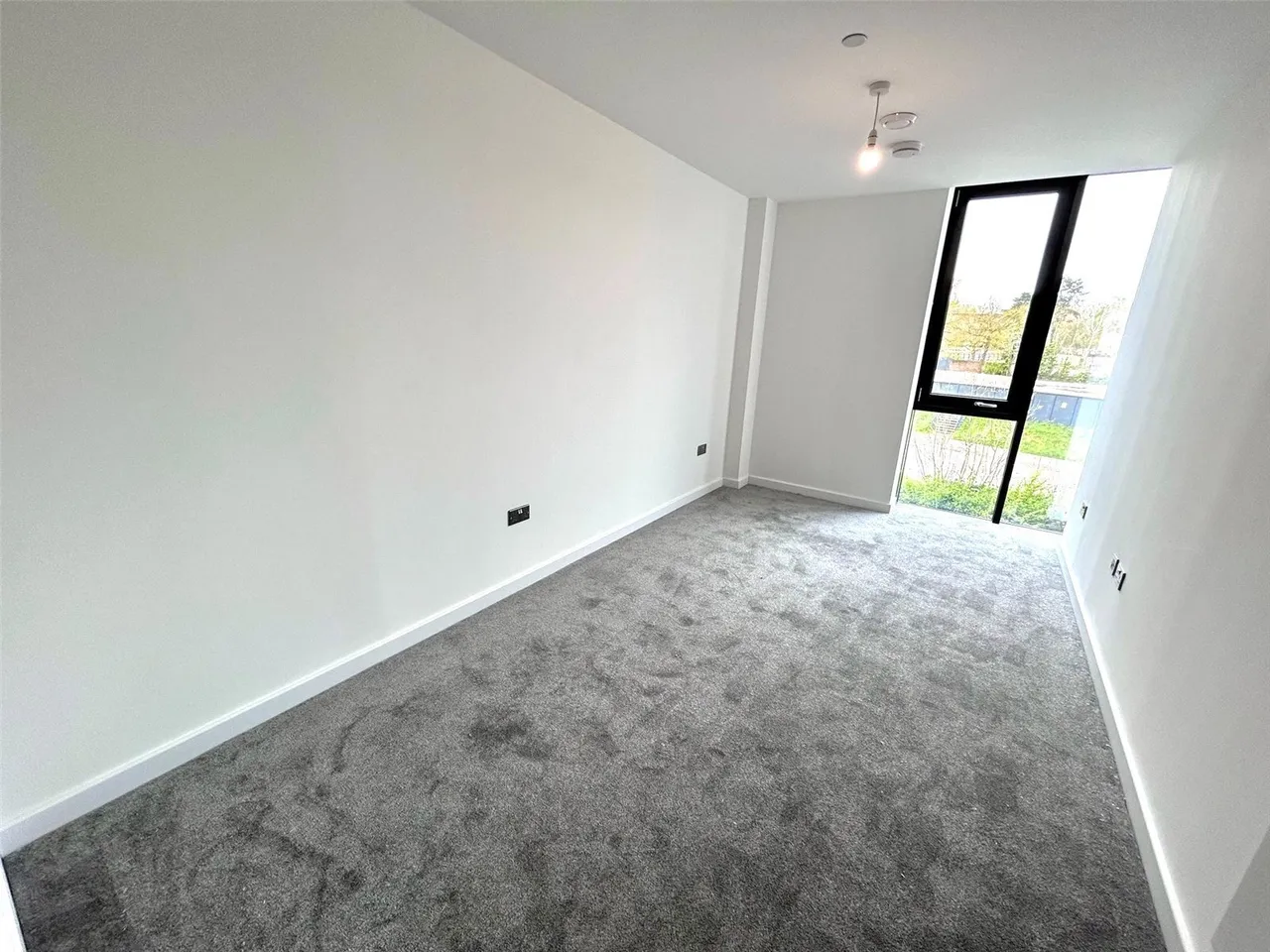 Buckingham Road, Bletchley, Milton Keynes, Buckinghamshire, MK3, photo 5