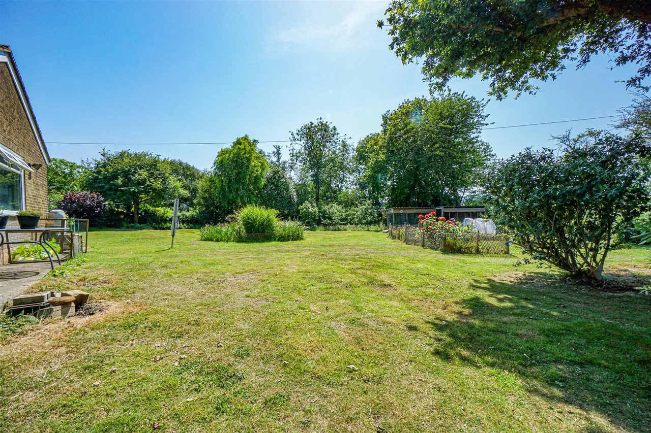 Cliff End Lane, Pett Level, photo 25