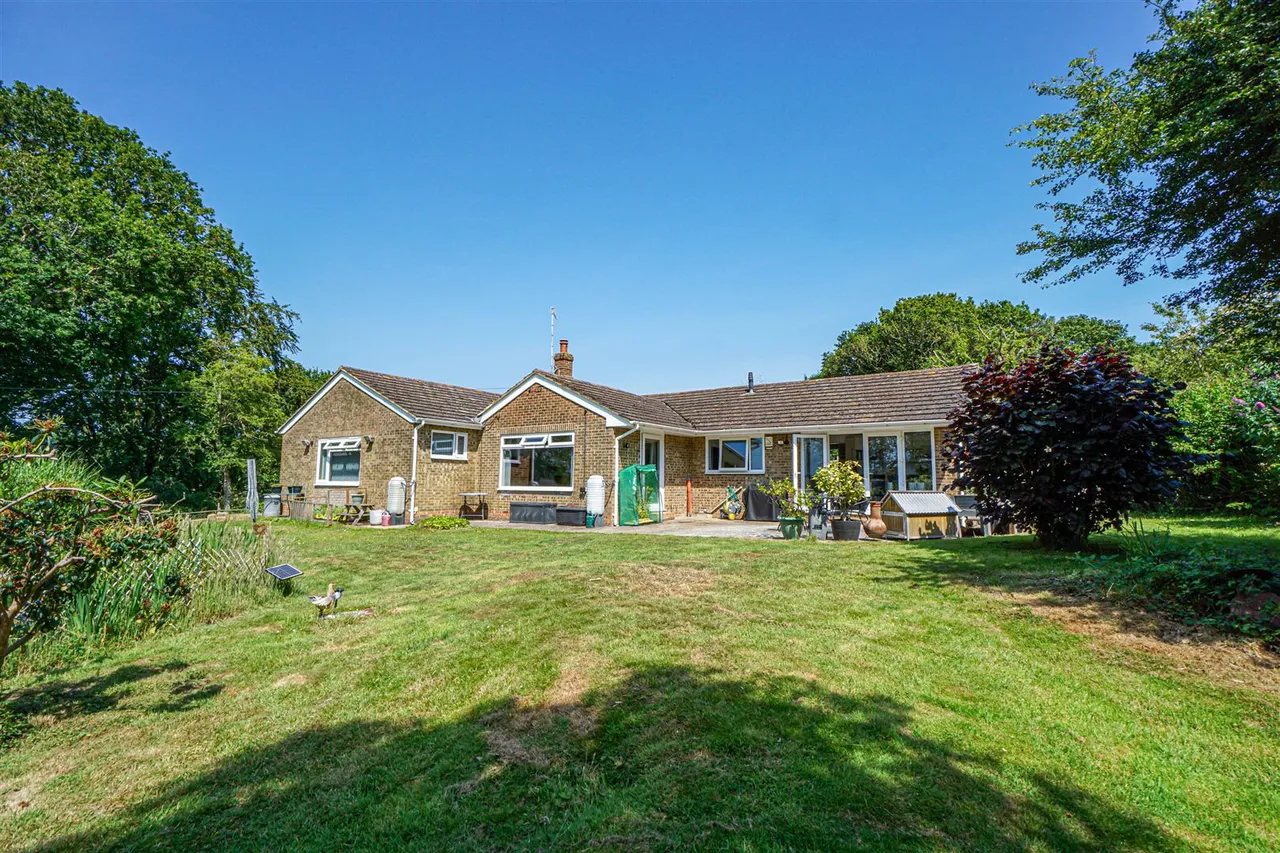Cliff End Lane, Pett Level, photo 18