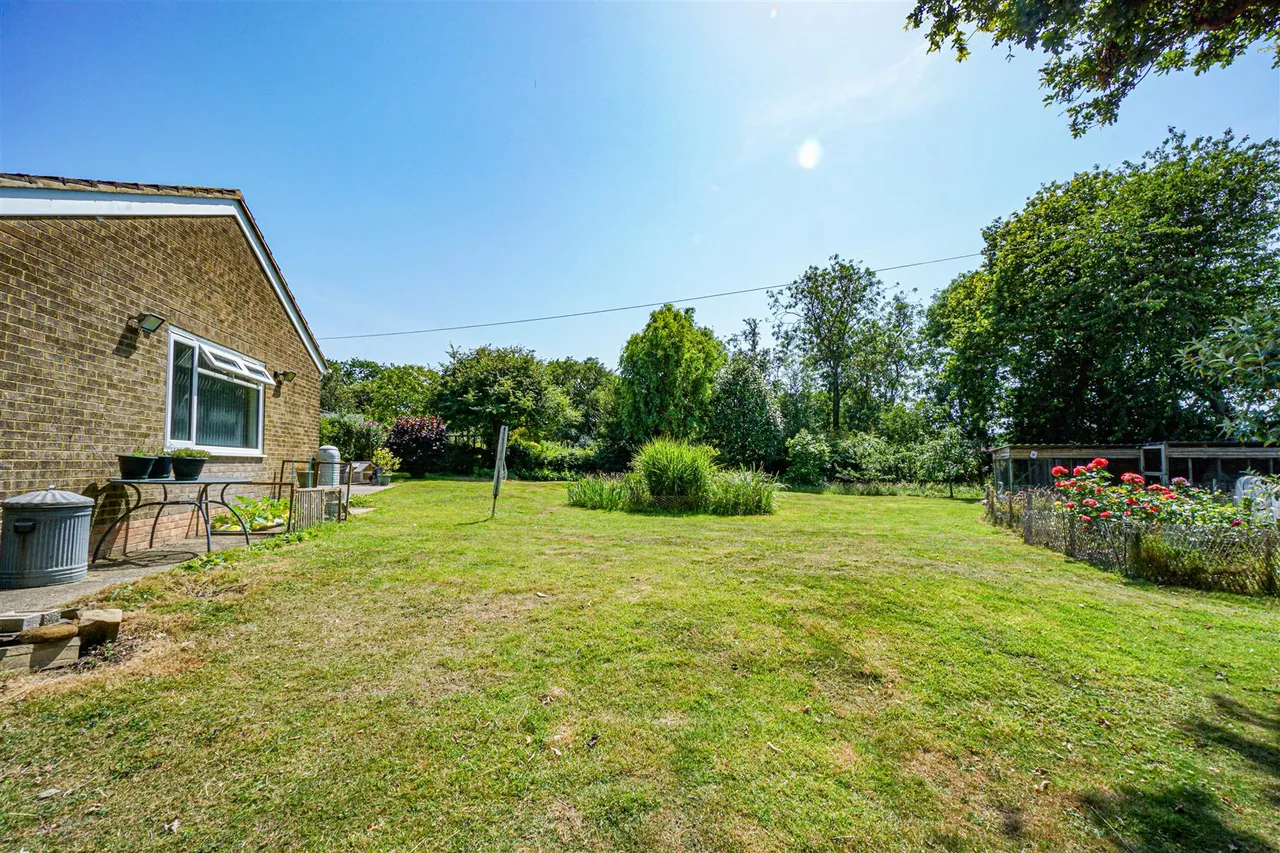 Cliff End Lane, Pett Level, photo 35