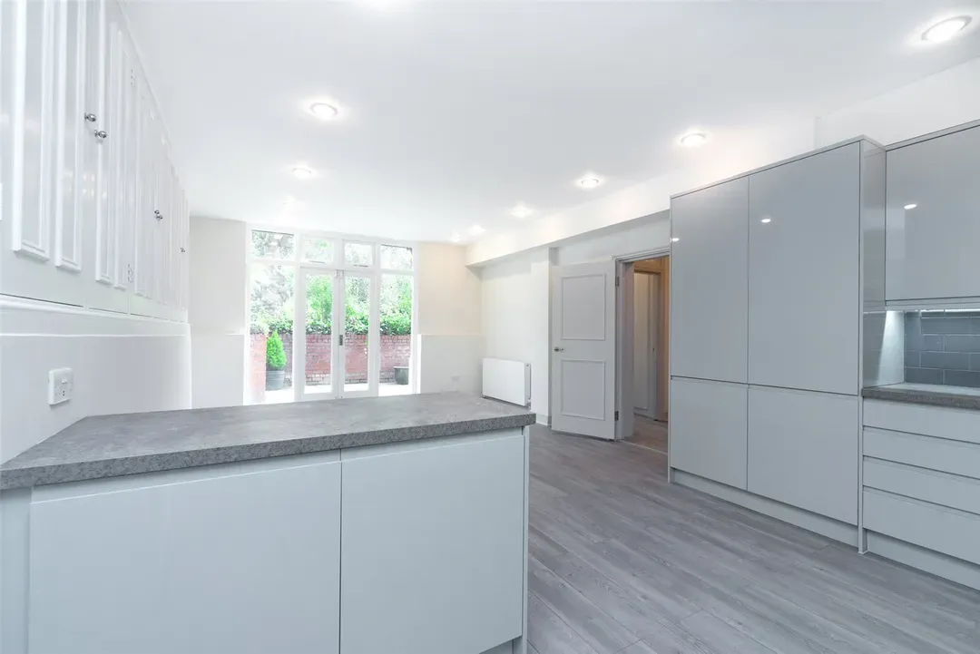Broadhurst Gardens, South Hampstead, London, NW6, photo 15