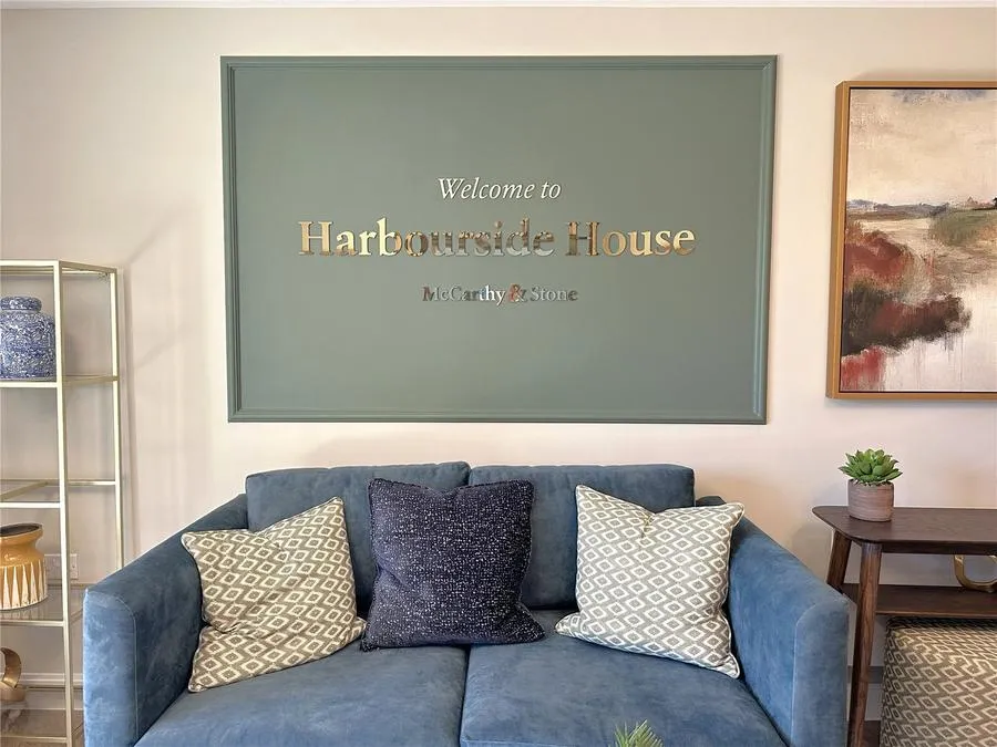 Pacific Drive, Eastbourne, BN23, photo 13