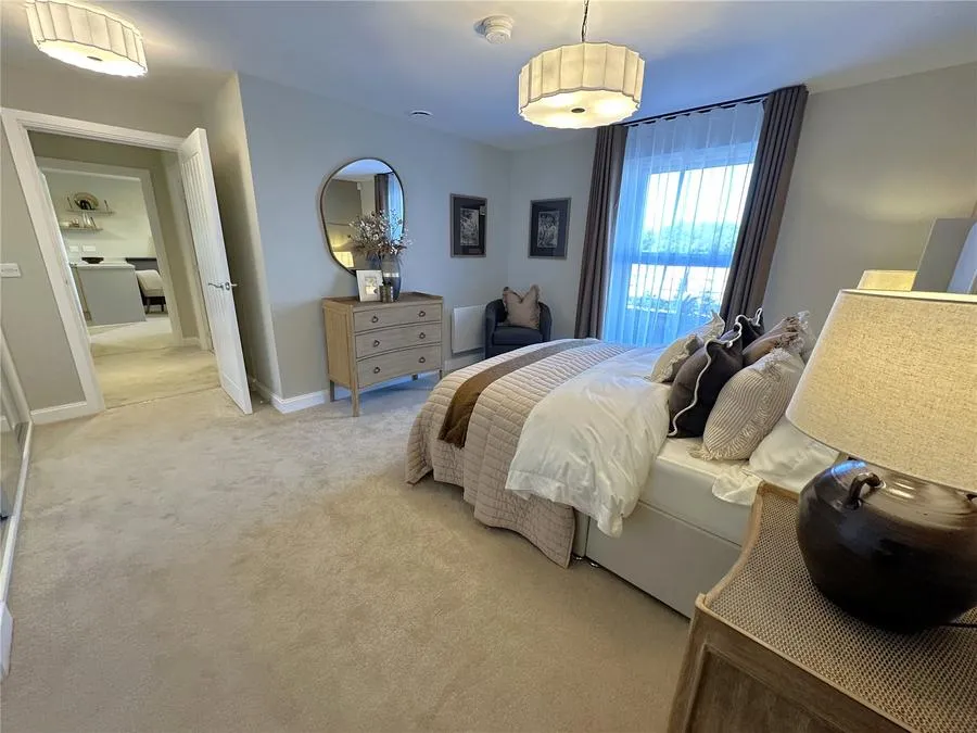 Pacific Drive, Eastbourne, BN23, photo 6