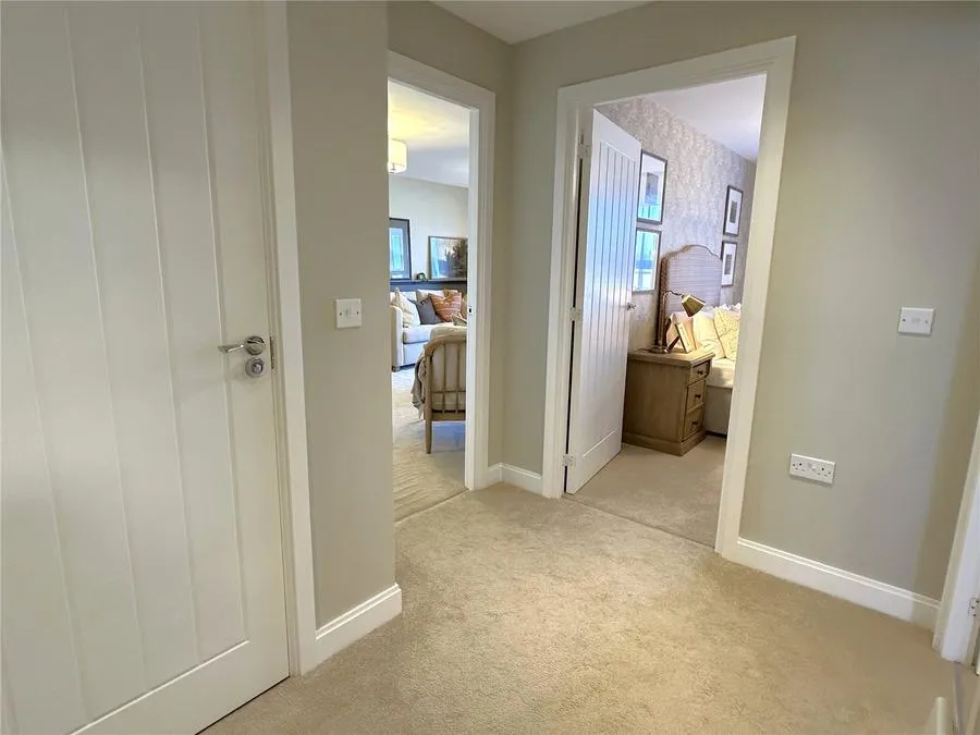 Pacific Drive, Eastbourne, BN23, photo 11