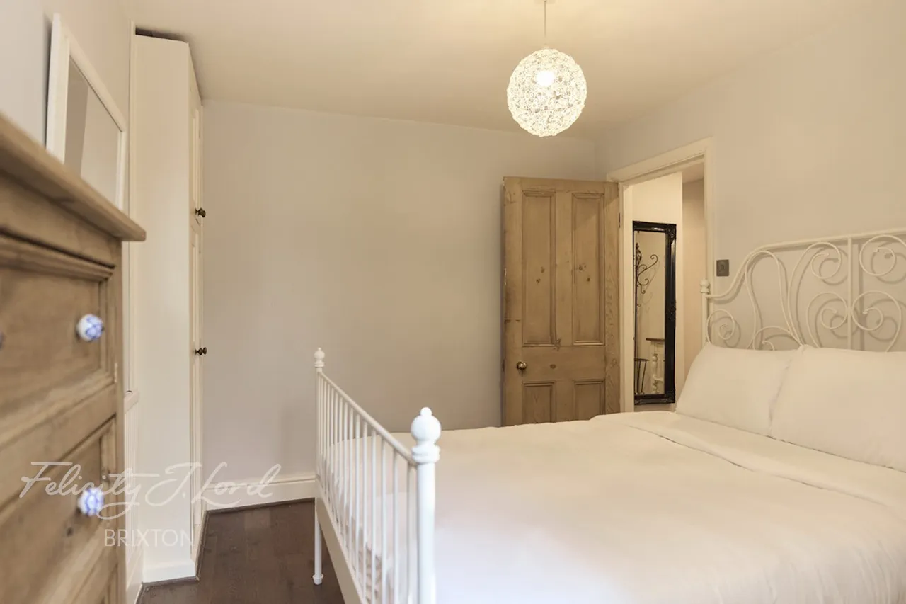 Taybridge Road, London, photo 23