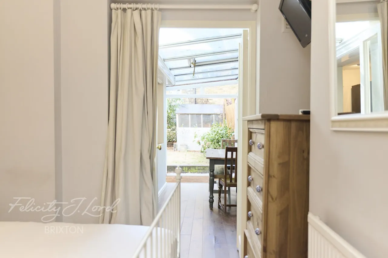 Taybridge Road, London, photo 17