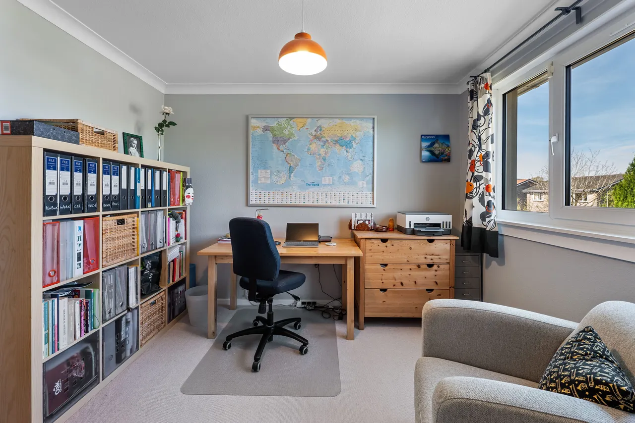 24 Lovat Avenue, Bearsden, G61 2JW, photo 11