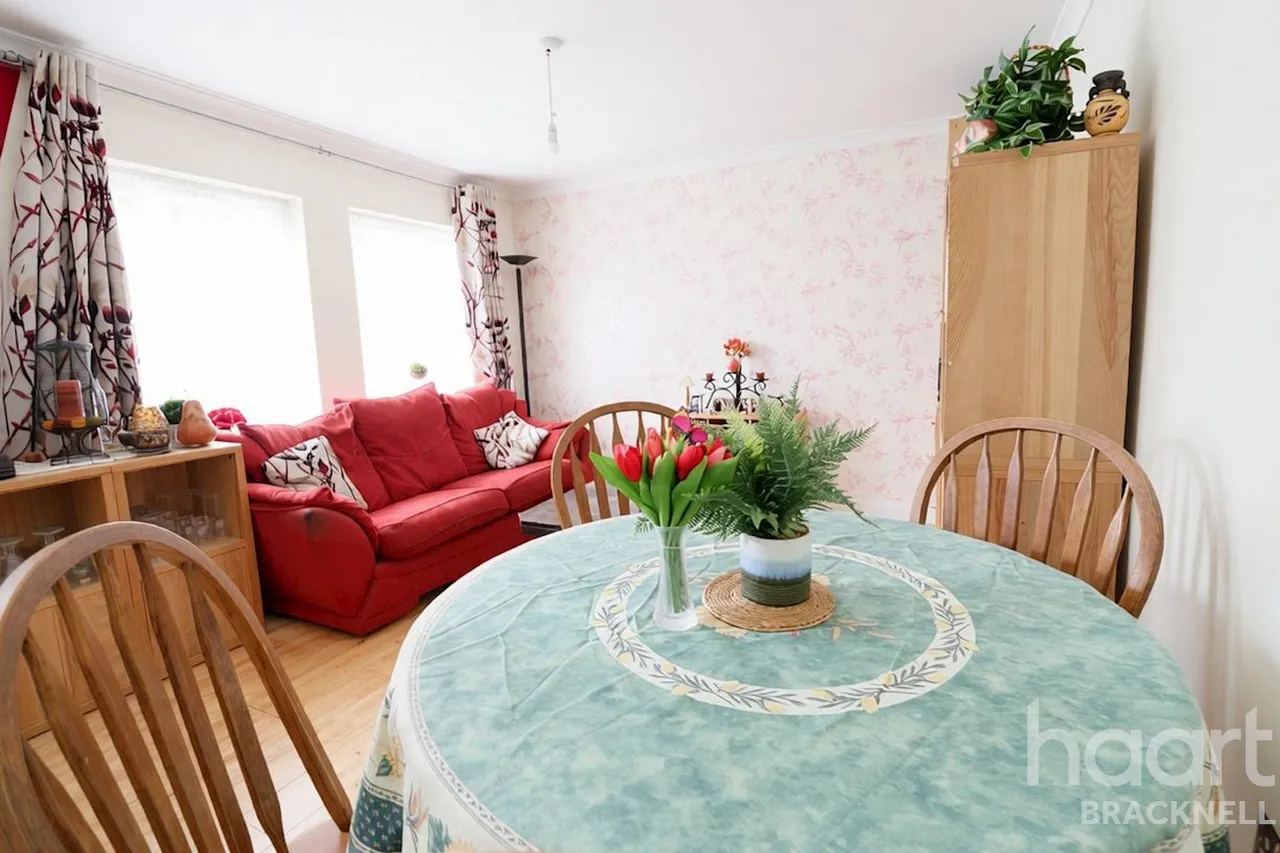 Kimberley, Bracknell, RG12, photo 10