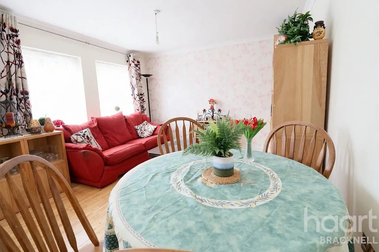 Kimberley, Bracknell, RG12, photo 8
