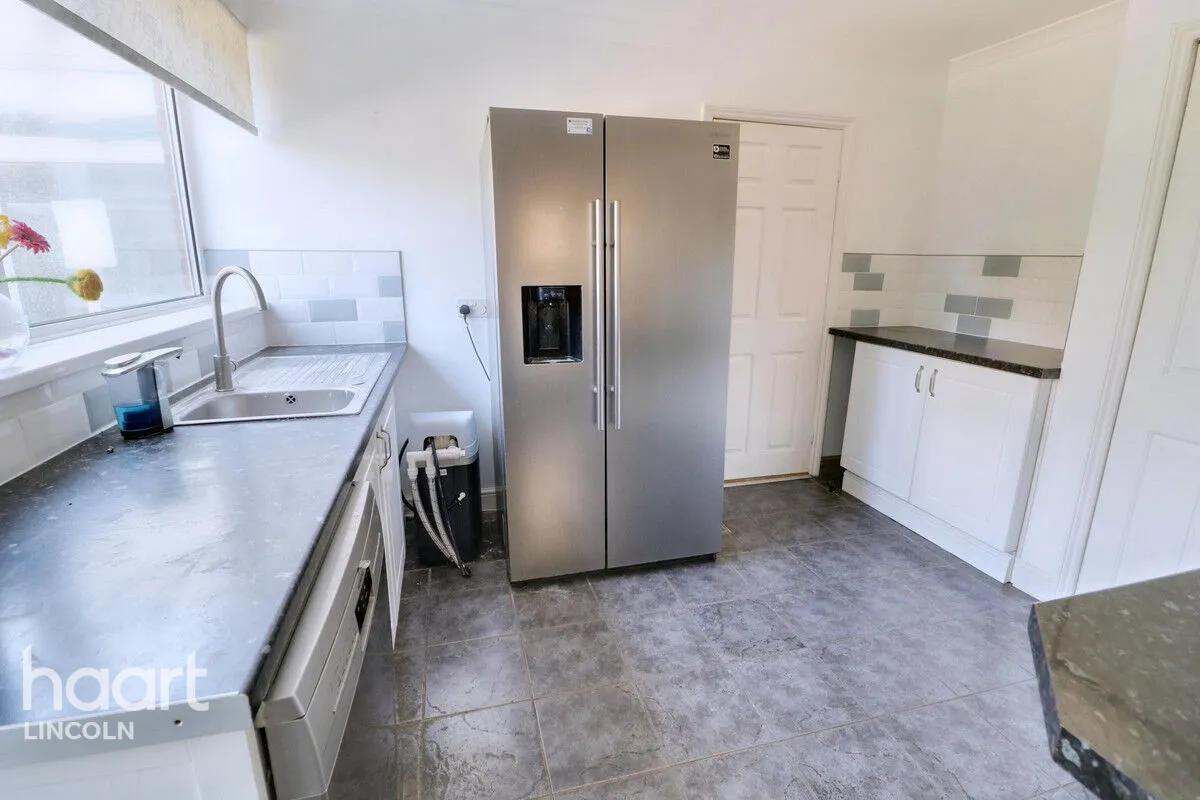 St Simons Drive, Cherry Willingham, LN3, photo 11