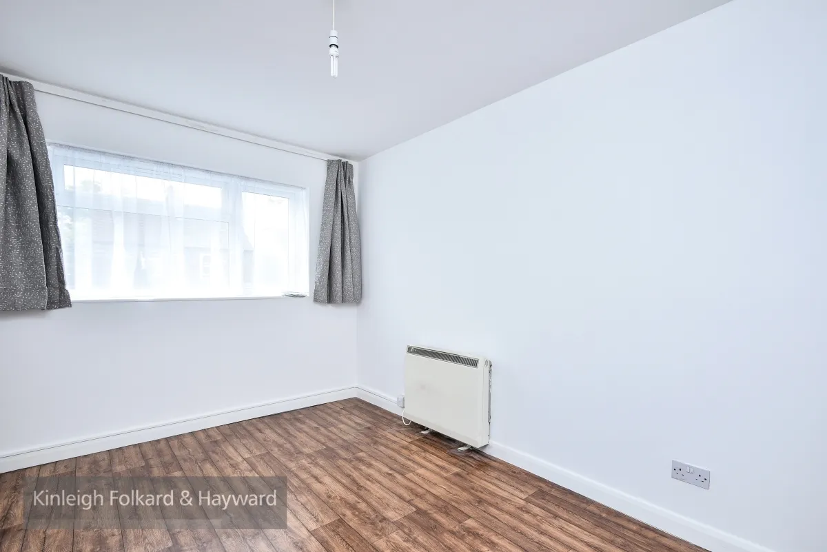 Windsor Court, London, N14, photo 4
