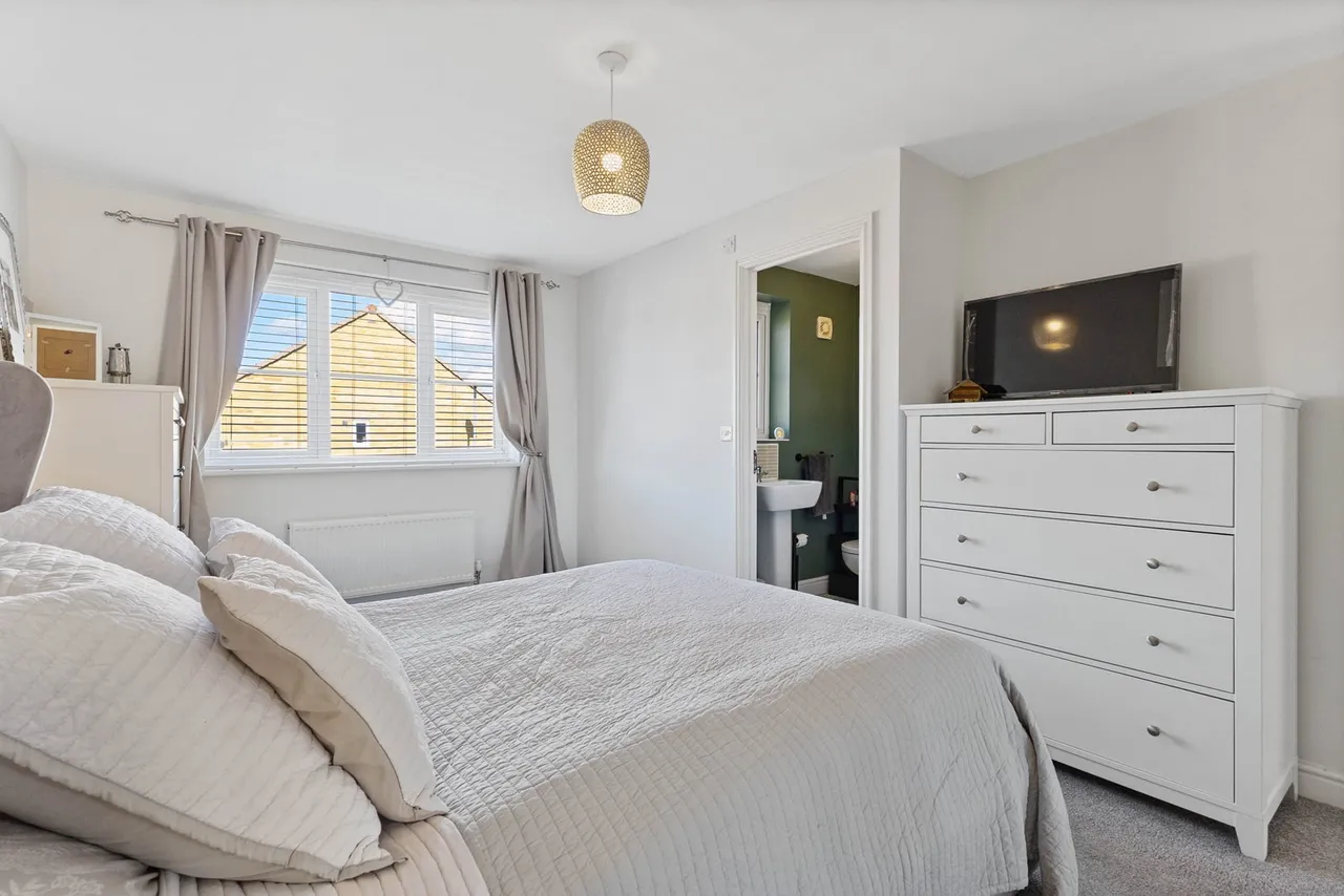 Lumley Gardens, Castleford, photo 14
