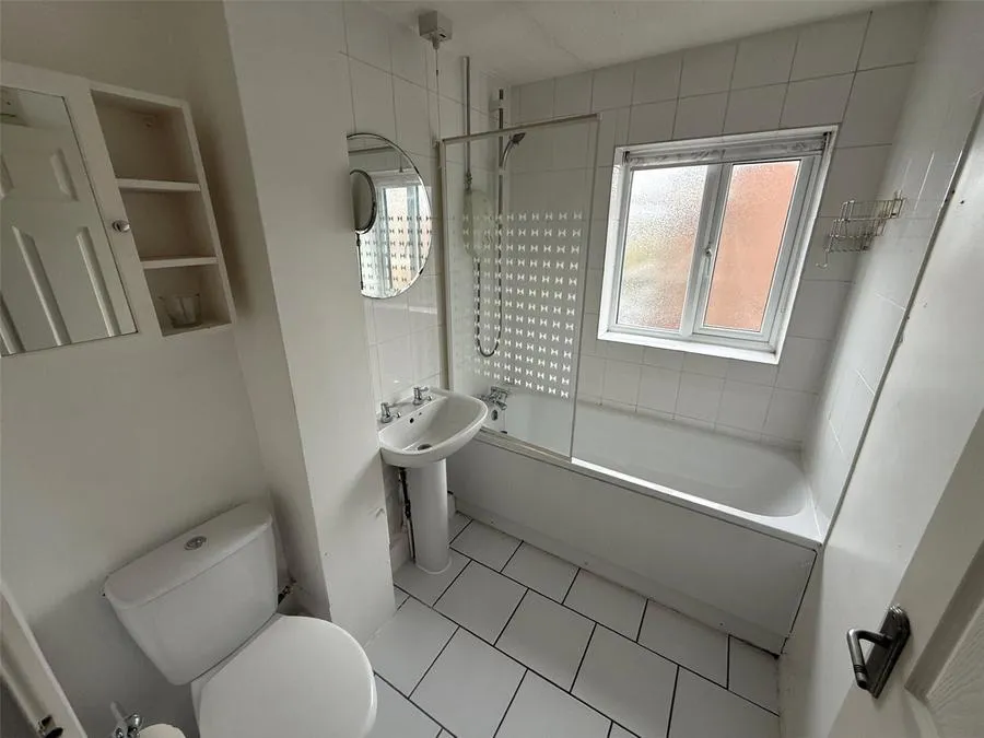 Chiltern Avenue, High Wycombe, HP12, photo 5