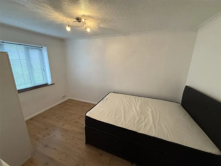 Chiltern Avenue, High Wycombe, HP12, photo 6