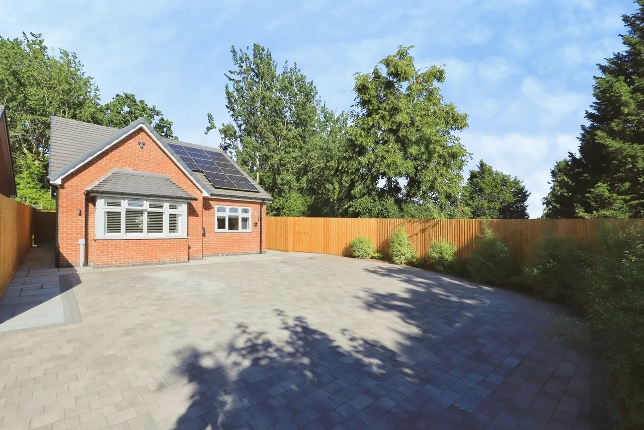 2 bed house for sale, Ludlow Road, Kidderminster, DY10